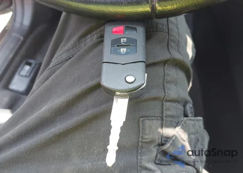 2011 Mazda Mazda3 S Sport from USA, damaged, VIN JM1BL1U6XB1360930